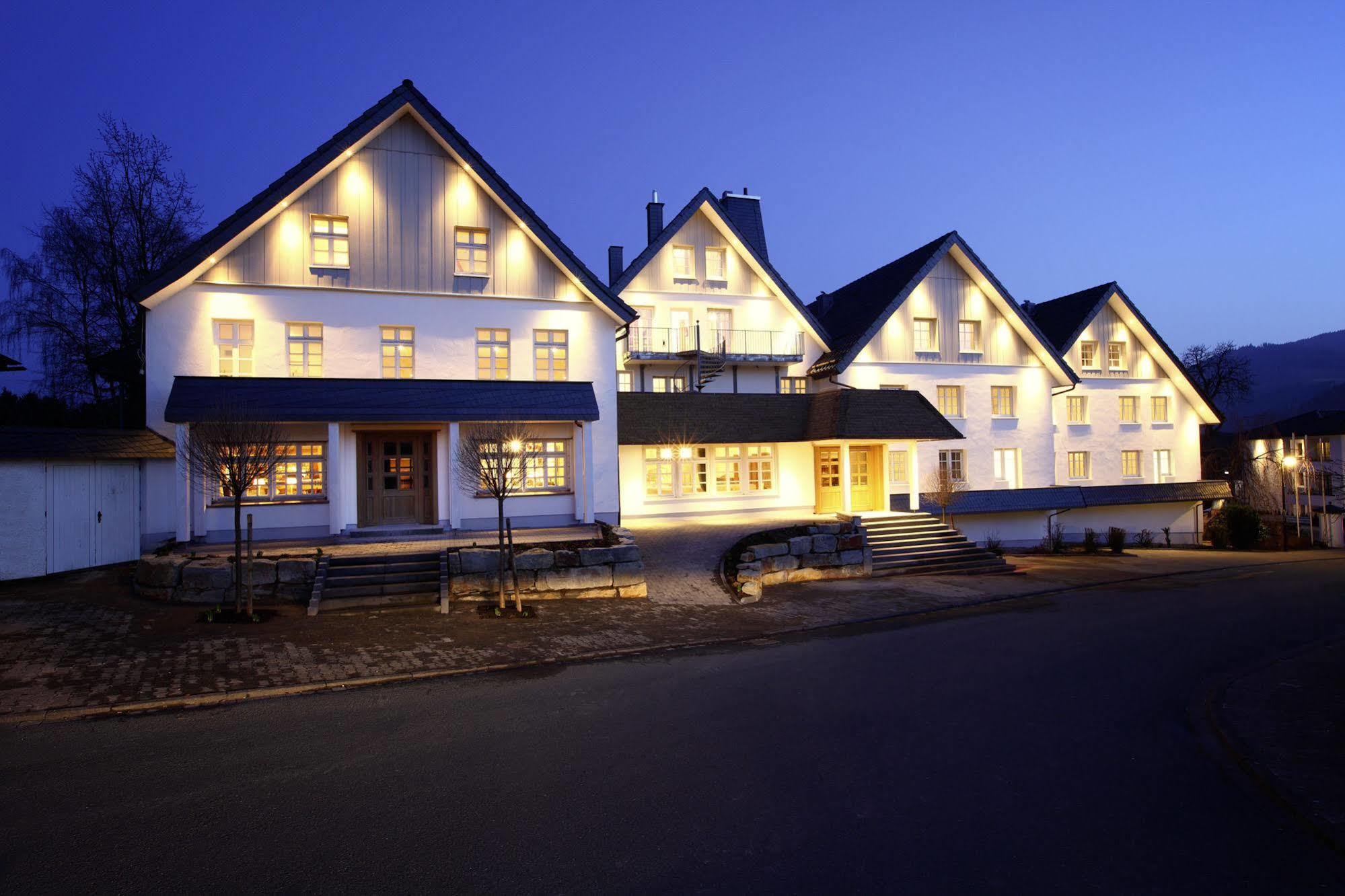 Hotel Garni Dorfkammer Olsberg Exteriör bild